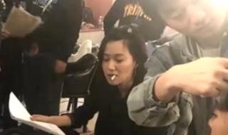 黄立行与徐静蕾吻戏
