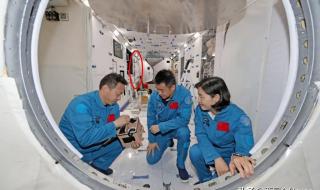 问天实验舱发射成功