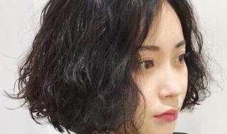 头发少的短发发型
