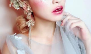 哪个化妆学校比较好
